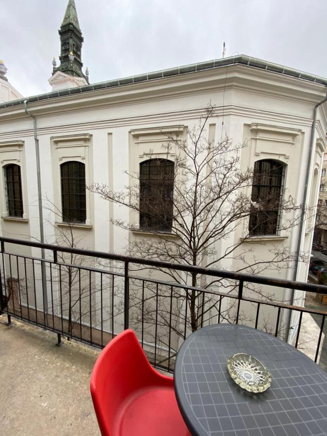 Apartment With Balcony And Ac Next To Danube Budapest Exterior foto