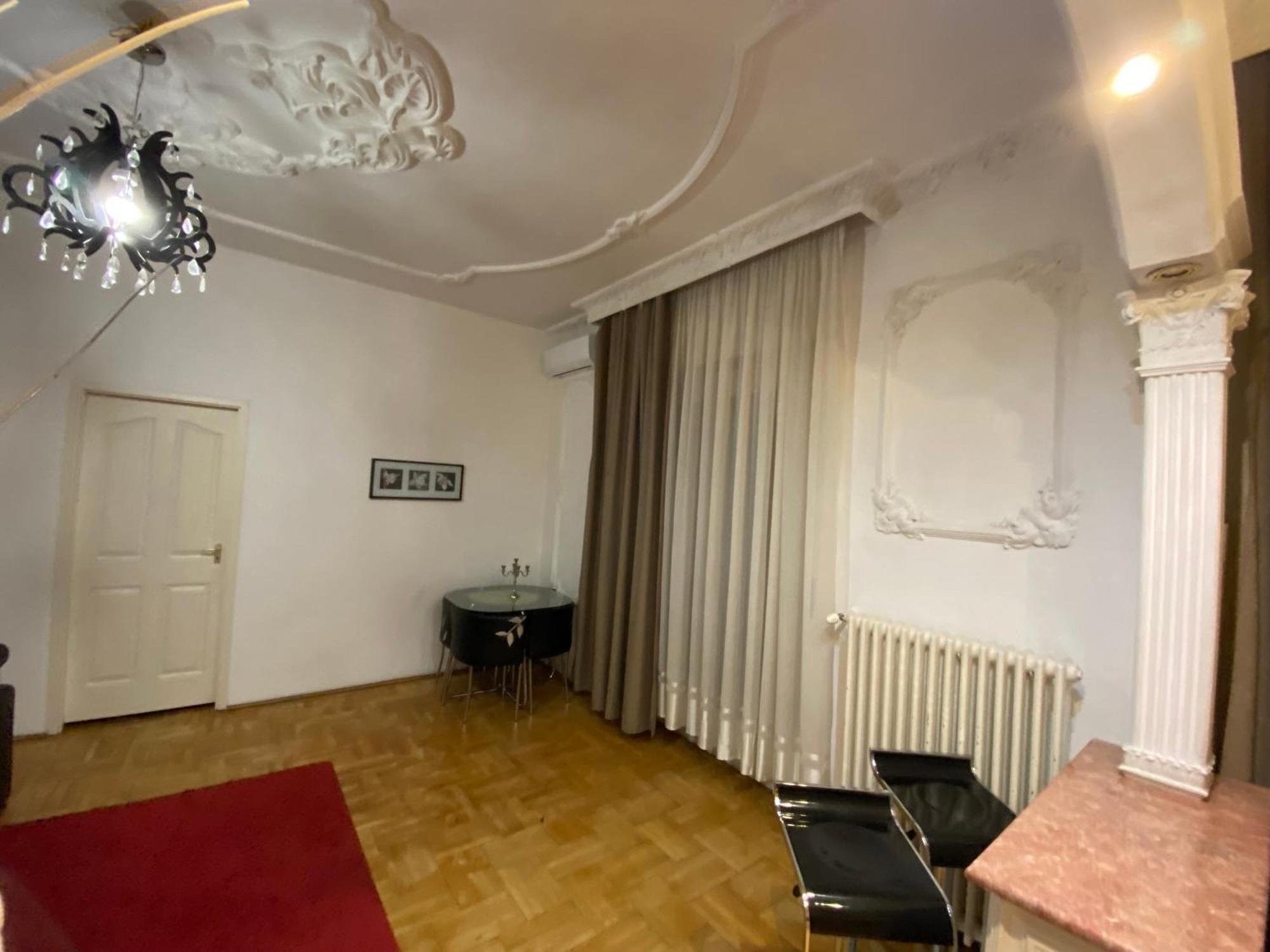 Apartment With Balcony And Ac Next To Danube Budapest Exterior foto