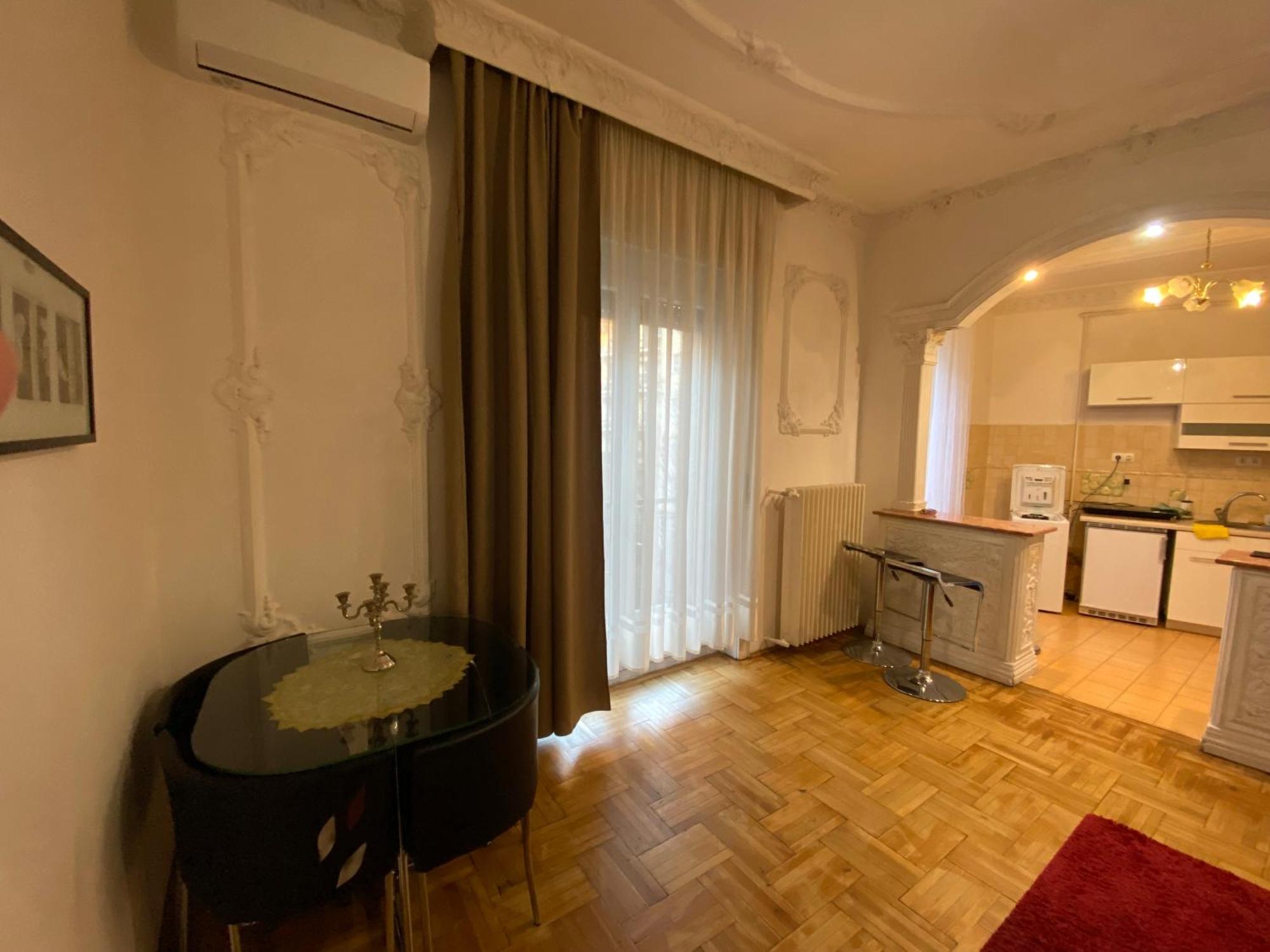 Apartment With Balcony And Ac Next To Danube Budapest Exterior foto